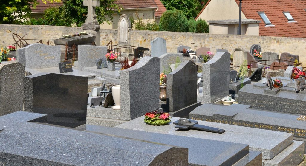 Construire un caveau à Auby